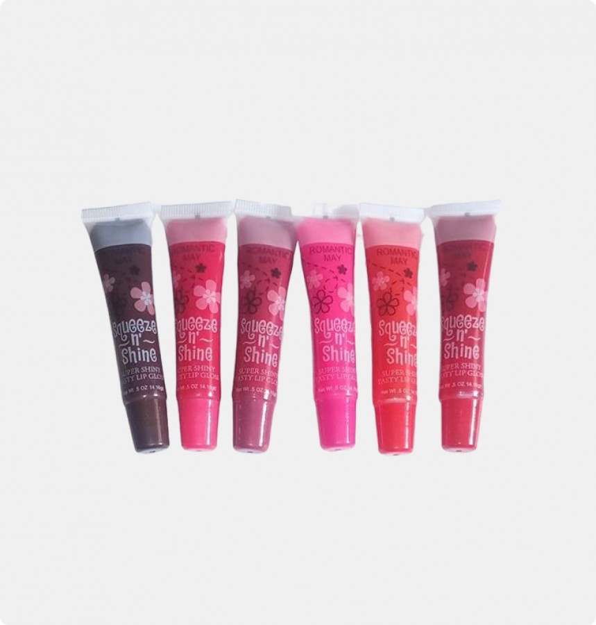 romantic20may20squeezing20 an 20shine20super20shine20lip20gloss20.jpg romantic20may20squeezing20 an 20shine20super20shine20lip20gloss20.jpg